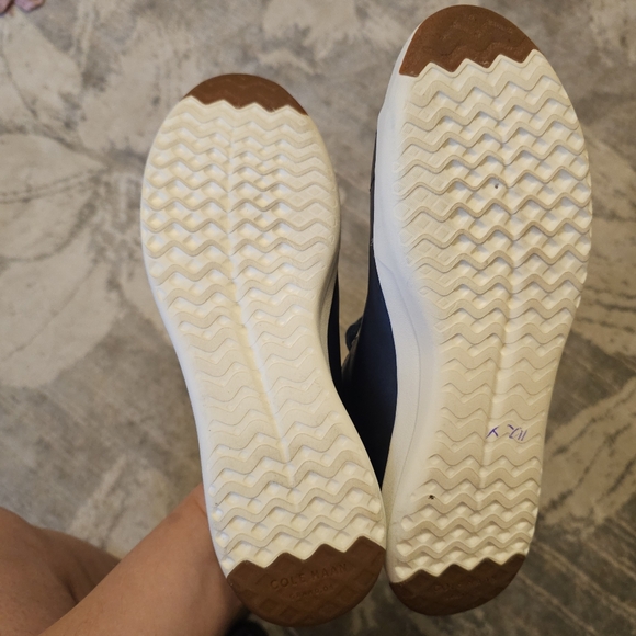 Cole Haan Grandpro sneackers 9.5 - Picture 4 of 15